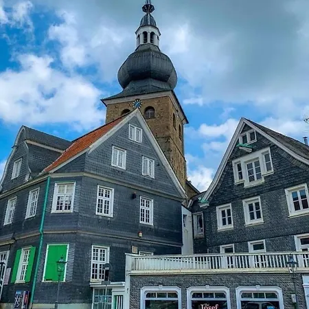 Ferienwohnung Am Roentgenmuseum Remscheid Exterior foto